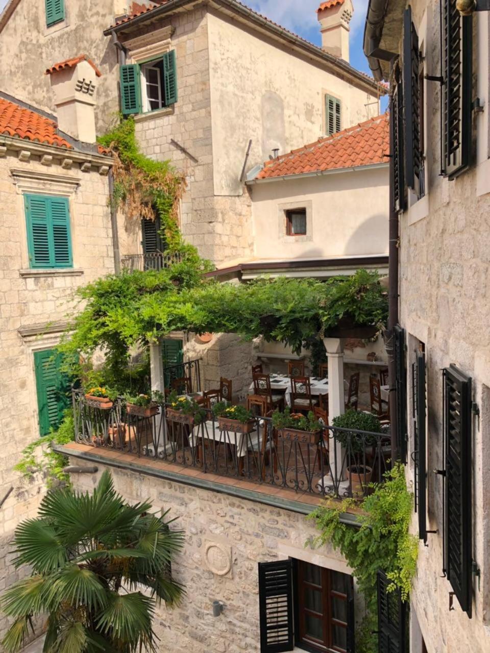Hotel Monte Cristo Kotor Exterior foto